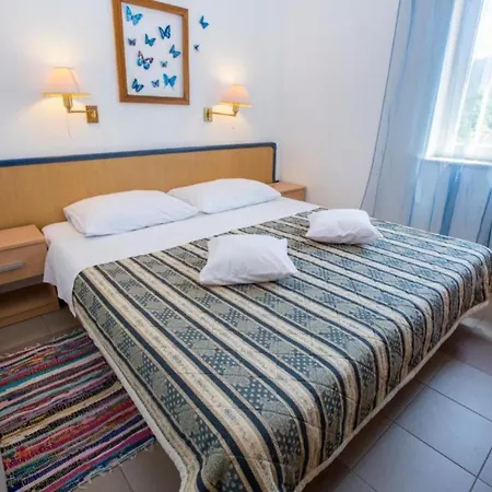 Mediterraneo Goga Apartament