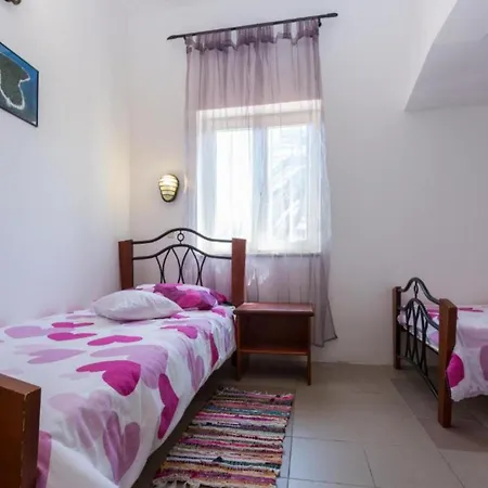 Apartament Mediterraneo Goga